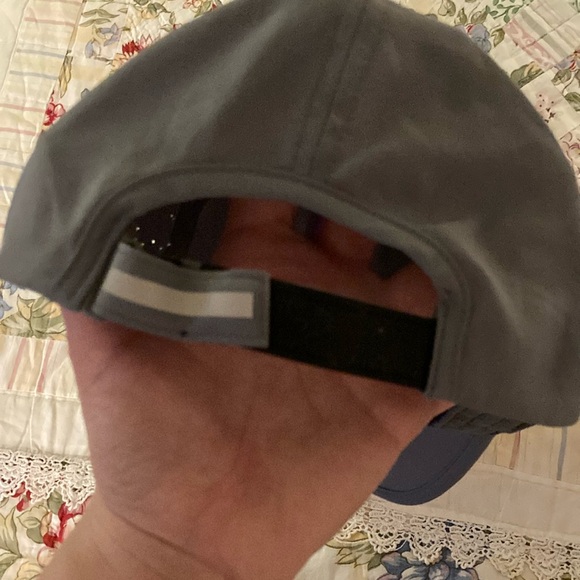 (2) Gray/Pink Striped Baseball Caps - Picture 2 of 7